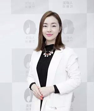 黄浦金佳玭 美容协会会长